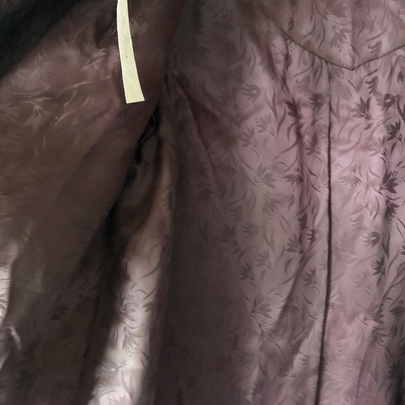 FINAL PRICE Glamorous Genuine Muskrat fur coat - Picture 8 of 13